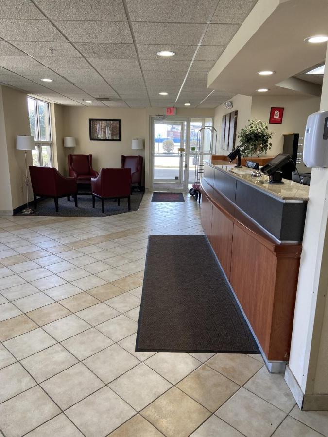 Red Roof Inn Sandusky - Milan Εξωτερικό φωτογραφία