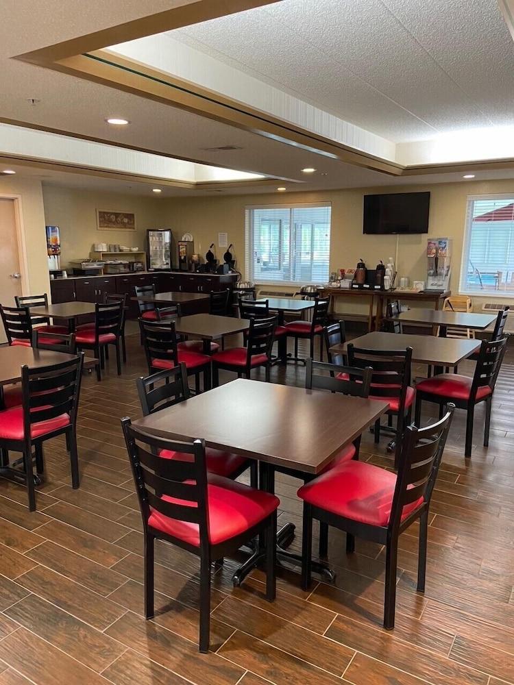 Red Roof Inn Sandusky - Milan Εξωτερικό φωτογραφία