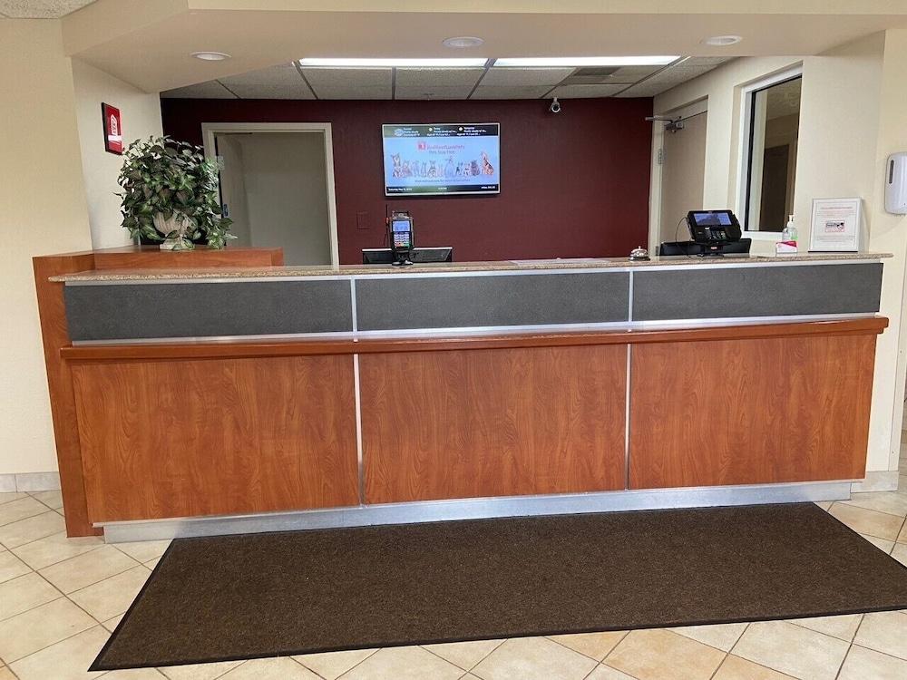 Red Roof Inn Sandusky - Milan Εξωτερικό φωτογραφία
